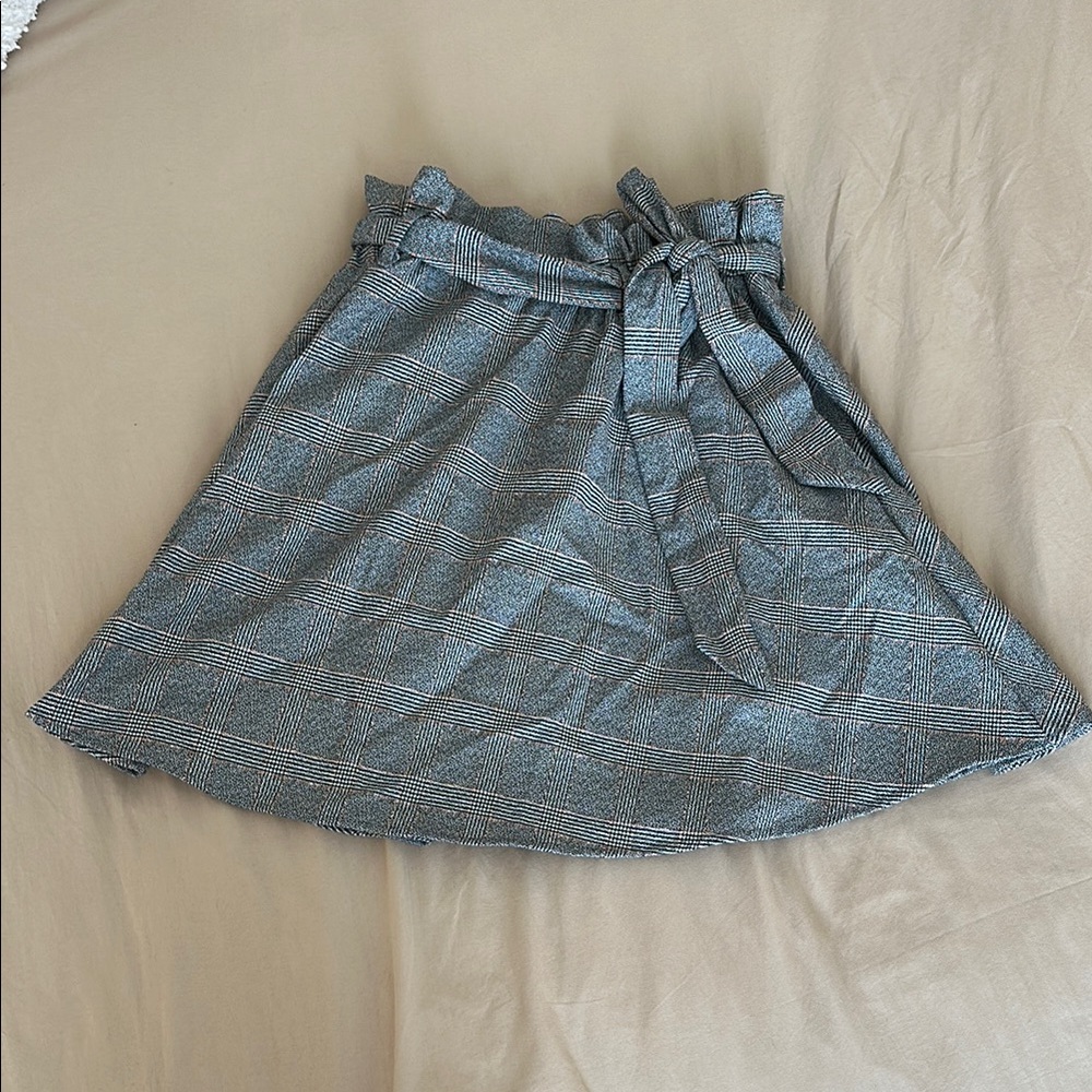 Stylish Gray Plaid paper bag Women's Skirt